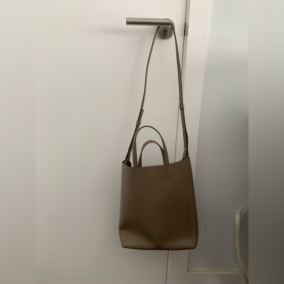 Authentic Celine Vertical Cabas tote bag - Picture 2 of 9